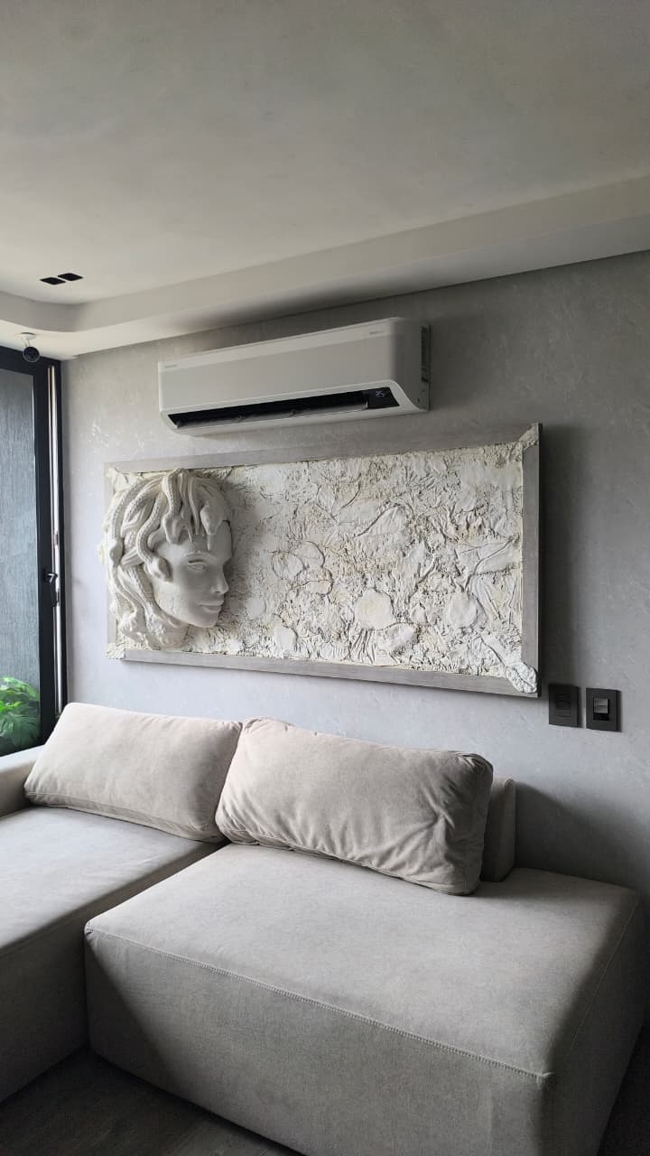 Aire acondicionado residencial instalado por Family Comfort en Medellín